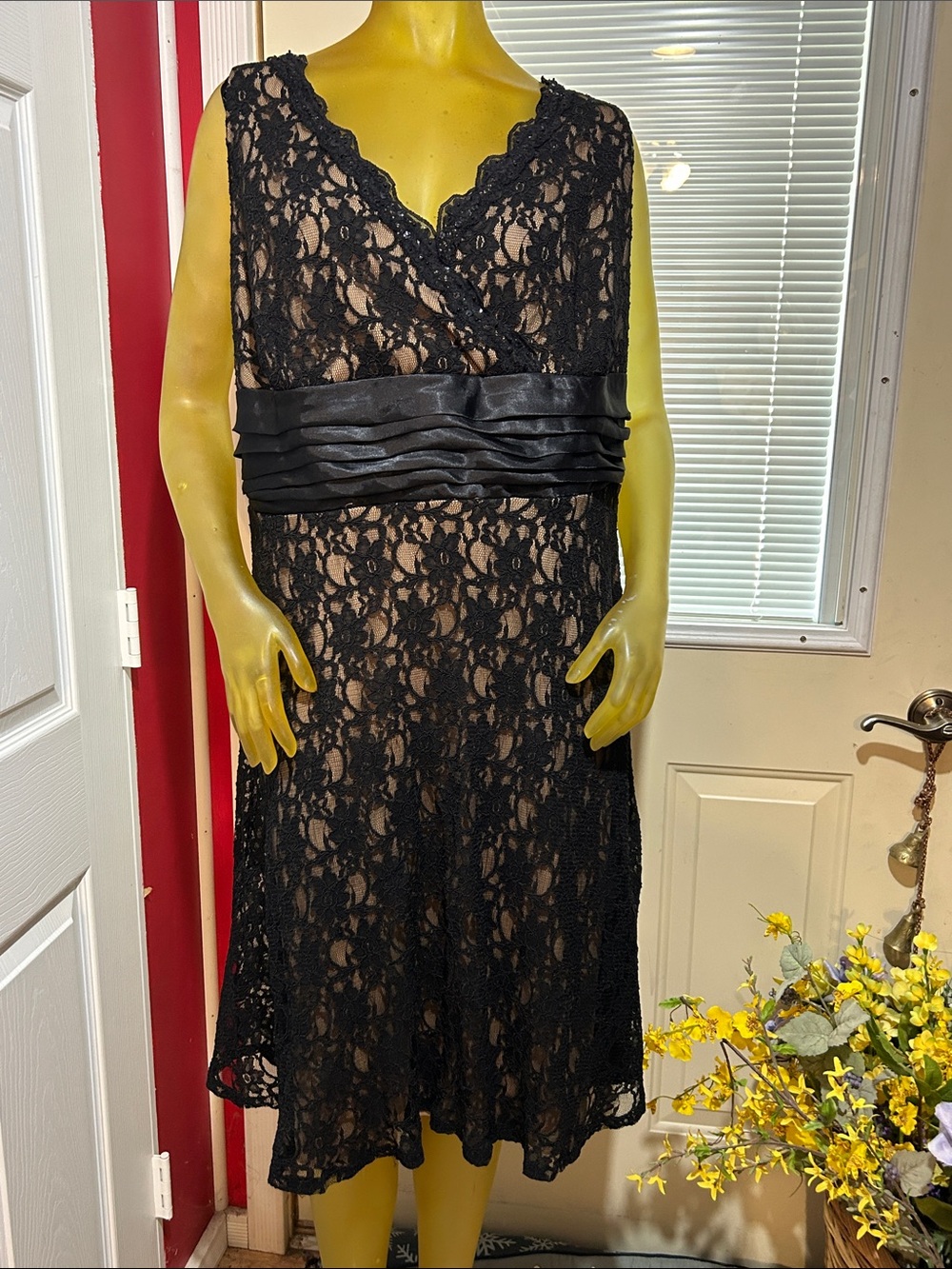 NWOT S.L. Fashions Black Lace V-Neck Midi Dress with Satin Waistband